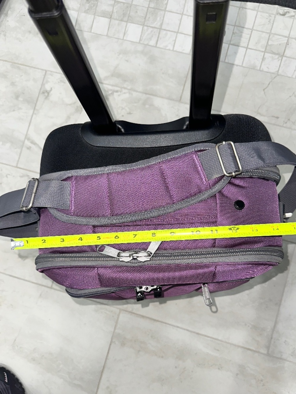 EUC eBags Mobile Office/Carry On Rolling Bag in Eggplant Purple - Picture 5 of 16